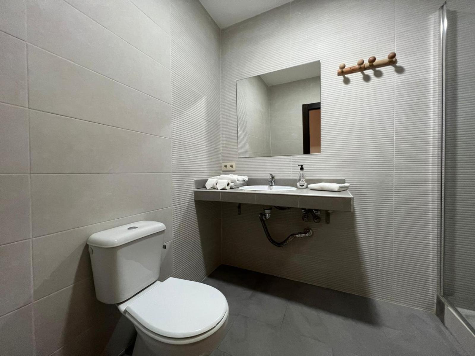 Hostal El Pasaje Puente Genil Εξωτερικό φωτογραφία